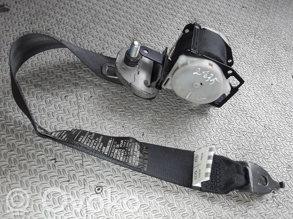 Mitsubishi Grandis Cinturón trasero 