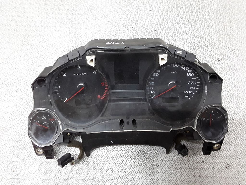 Audi A8 S8 D3 4E Speedometer (instrument cluster) 