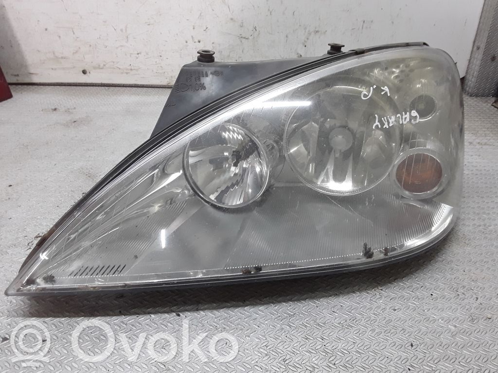 Priekinis žibintas   YM2113005EE