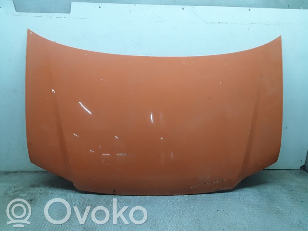Dzinēja pārsegs (vāks)