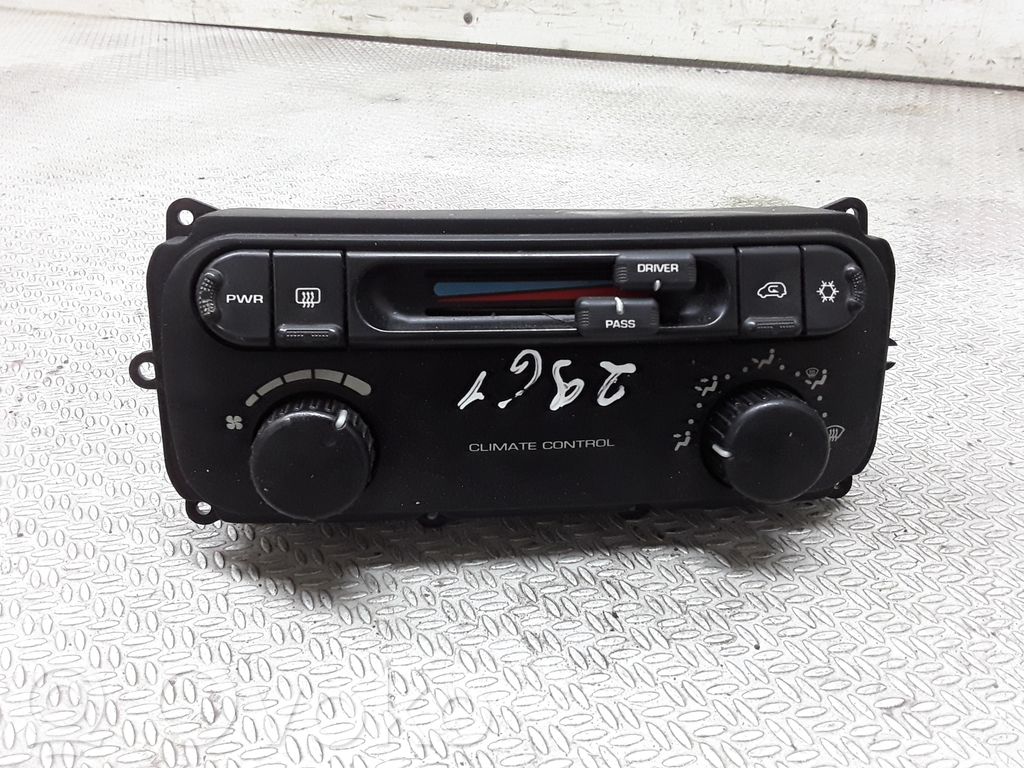 Panel klimatyzacji   05005002AF