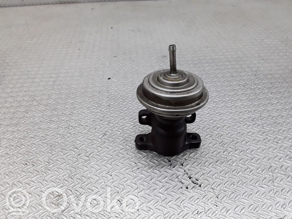 Soupape vanne EGR   028131501E
