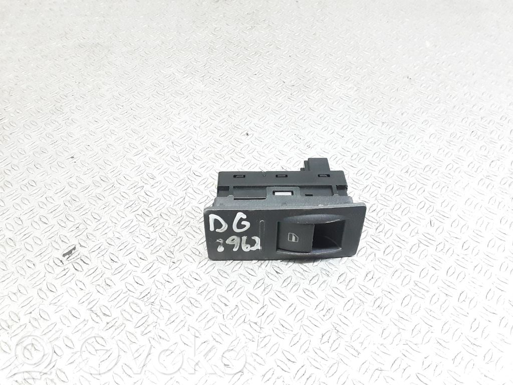 Schalter el. Fensterheber   3D0959858E