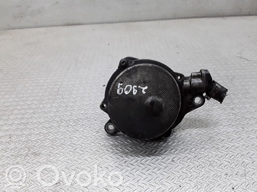BMW 3 E46 Vacuum pump 