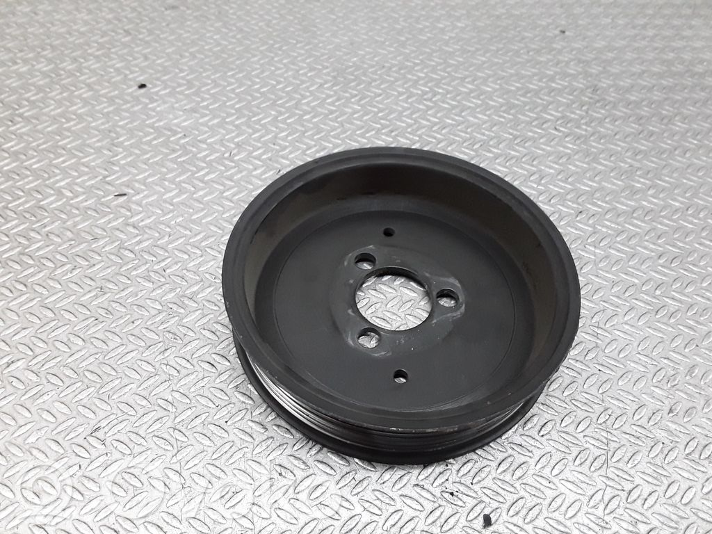 Volkswagen Phaeton Water pump pulley 