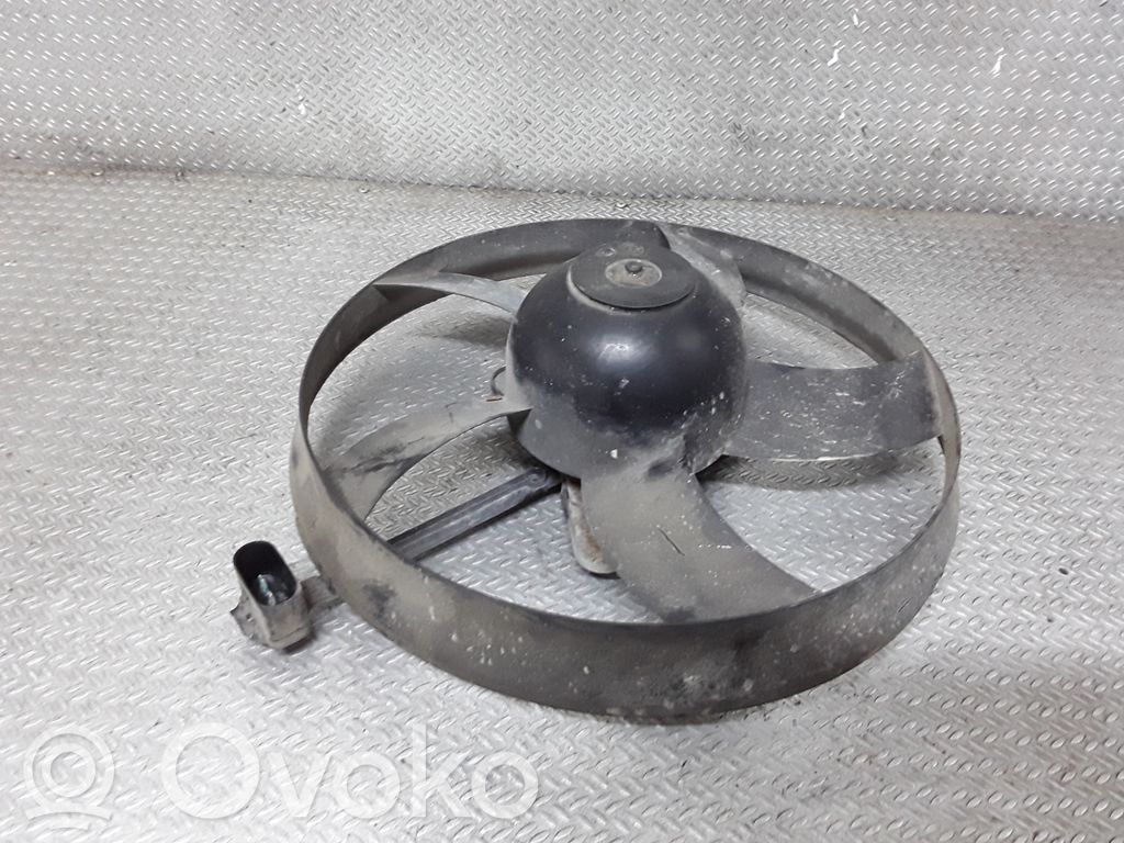 Volkswagen Polo Ventilatore di raffreddamento elettrico del radiatore 