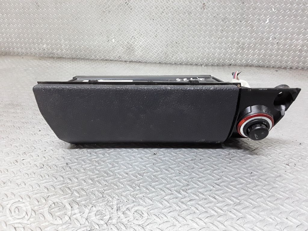 Volkswagen Touran I Cendrier