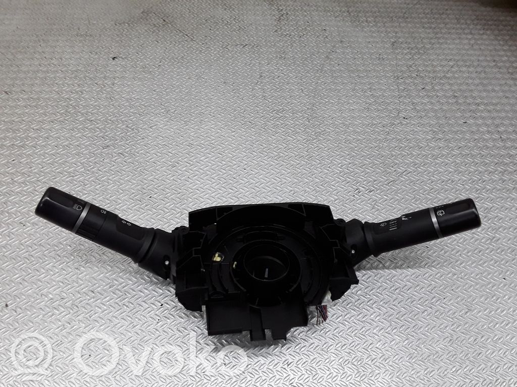Mazda 2 Wiper turn signal indicator stalk/switch 