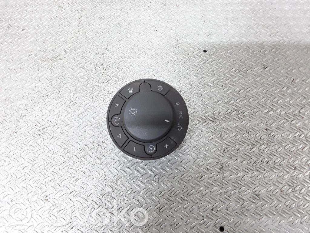 Opel Corsa D Light switch 