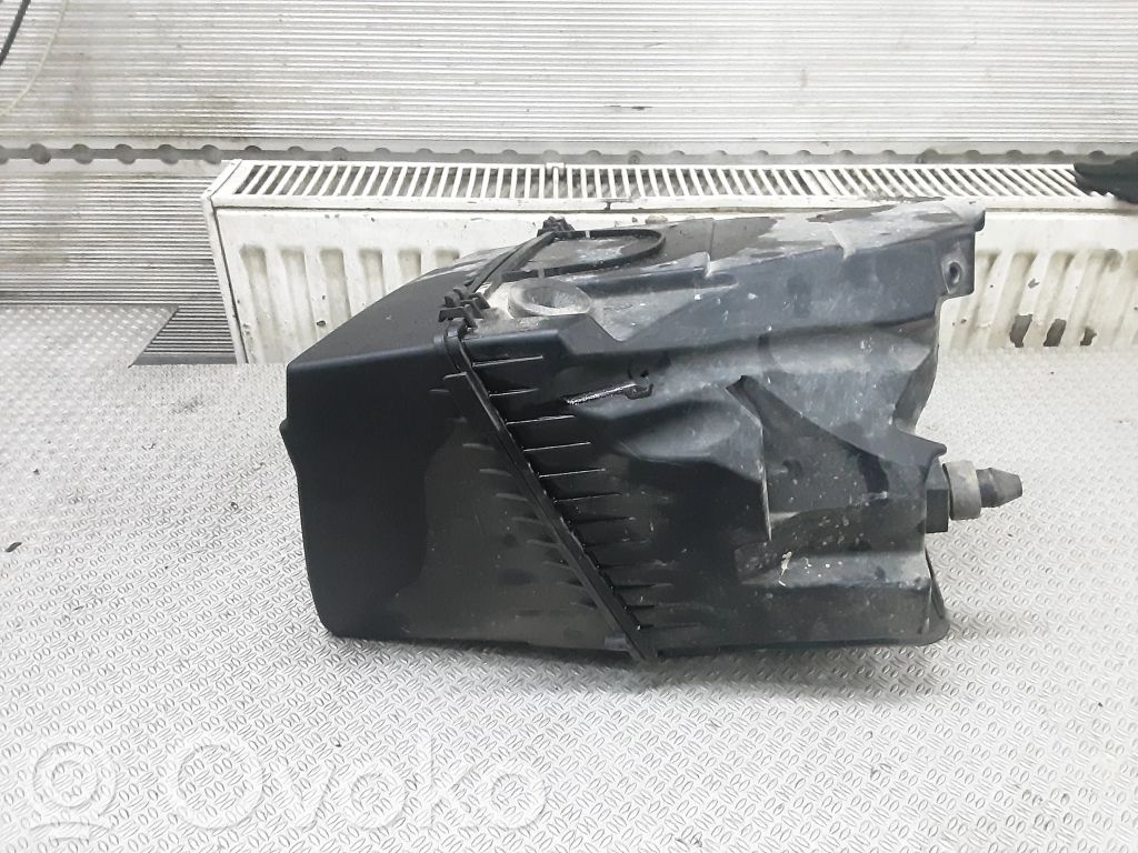 Audi A6 S6 C6 4F Air filter box 