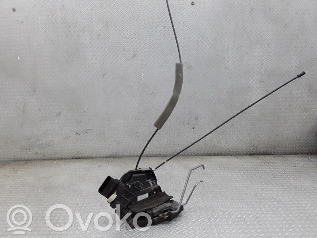 Mazda 3 I Etuoven lukko 