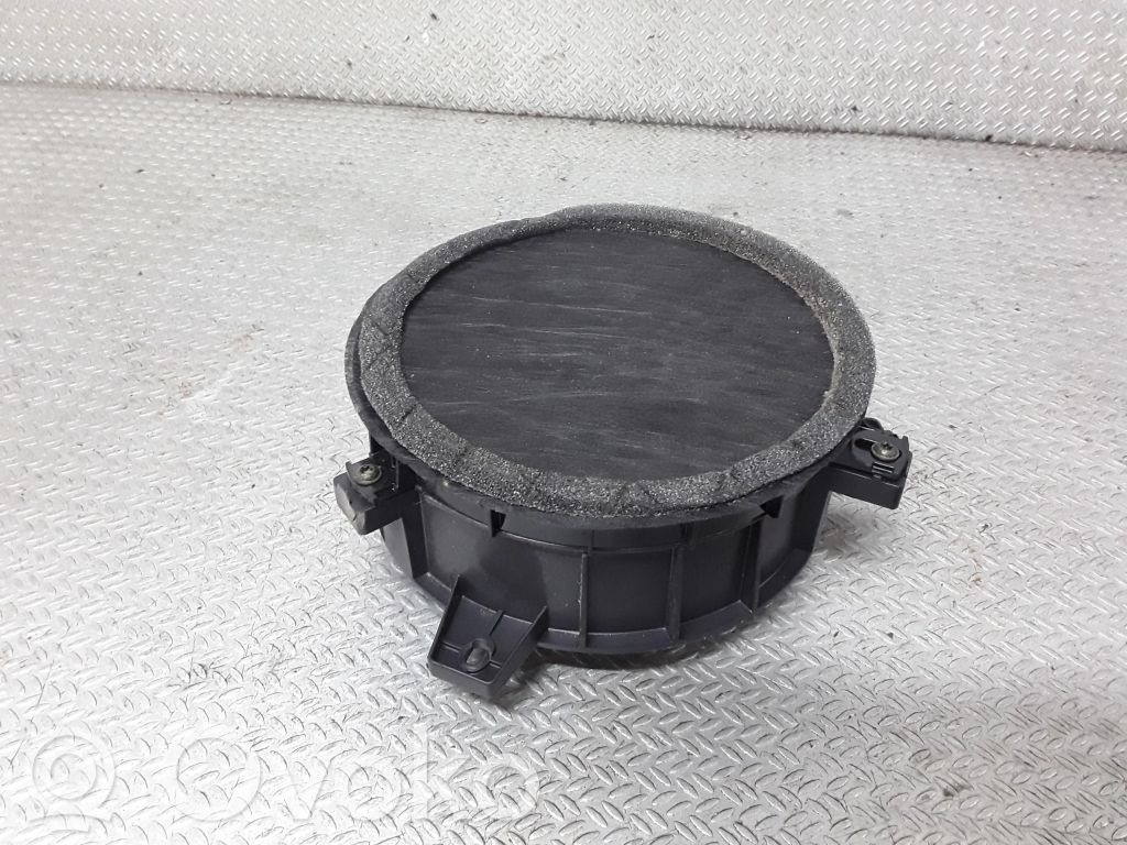 Dodge Durango Rear door speaker 