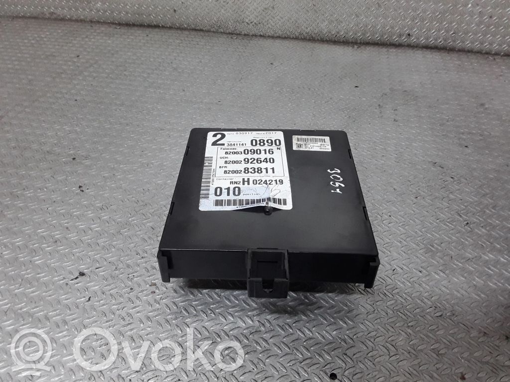 Renault Laguna II Module confort 