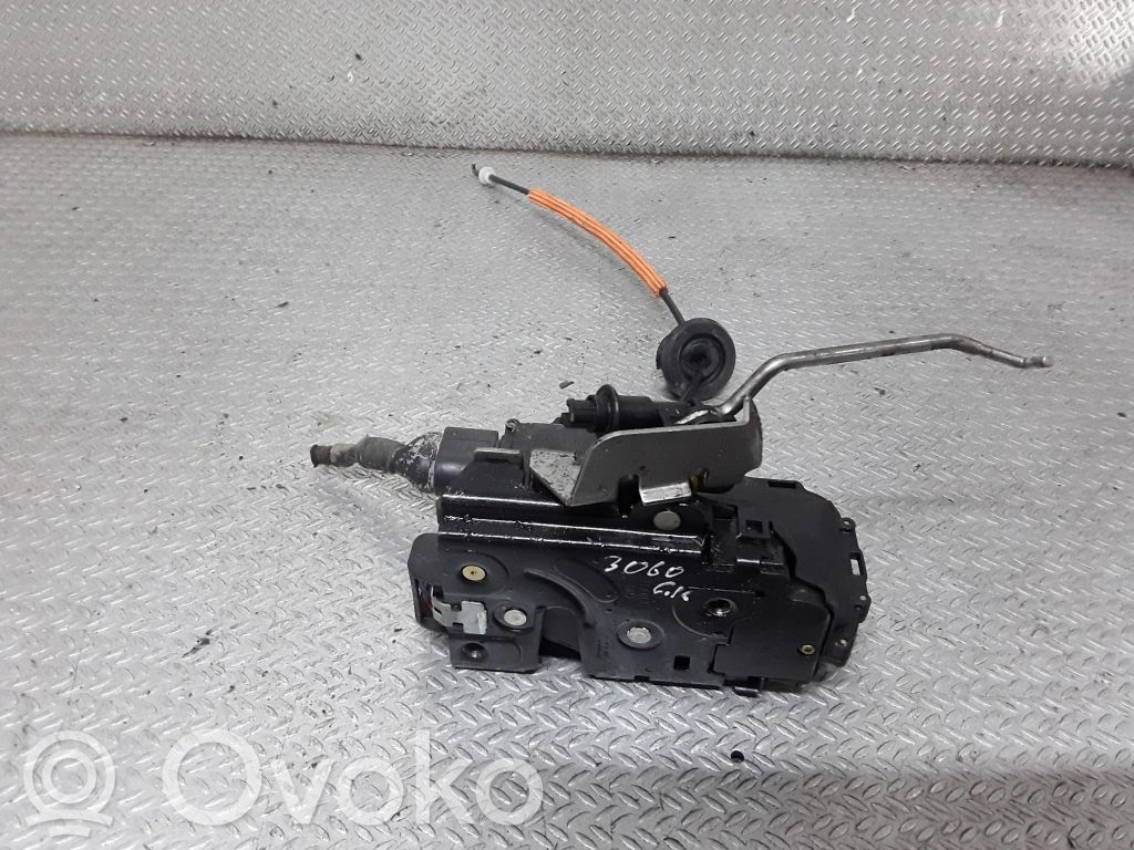 Audi A4 S4 B6 8E 8H Încuietoare ușă spate 