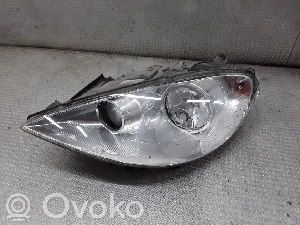 Headlight/headlamp   89006377
