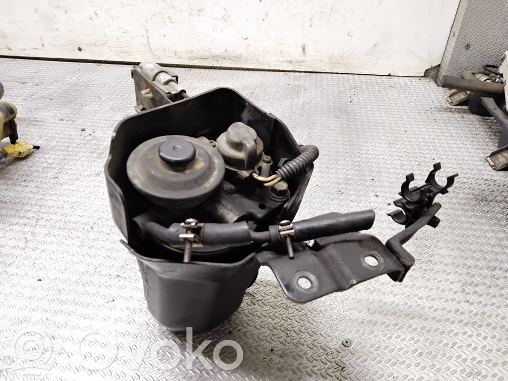 Mechaniczna pompa paliwa   42072AG011