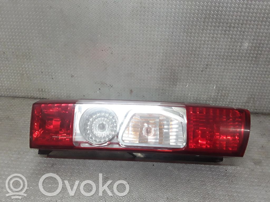 Rear/tail lights   1366454080