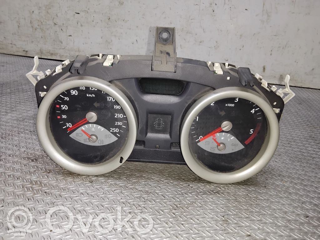 Licznik / Prędkościomierz   8200399695B