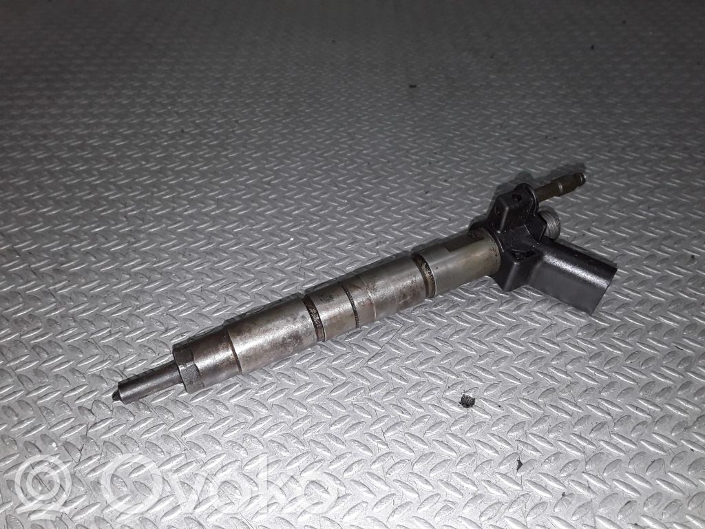 Inyector de combustible   0445116001