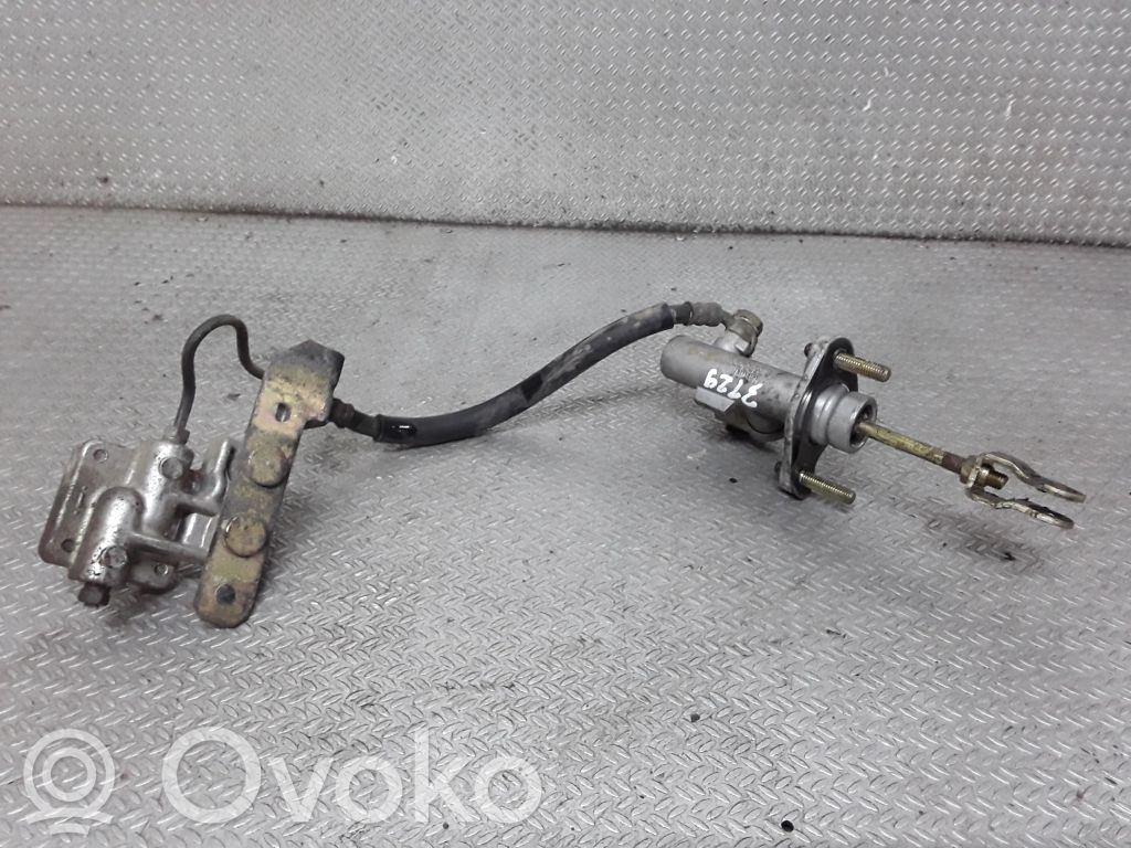 Mitsubishi Grandis Maître-cylindre d'embrayage