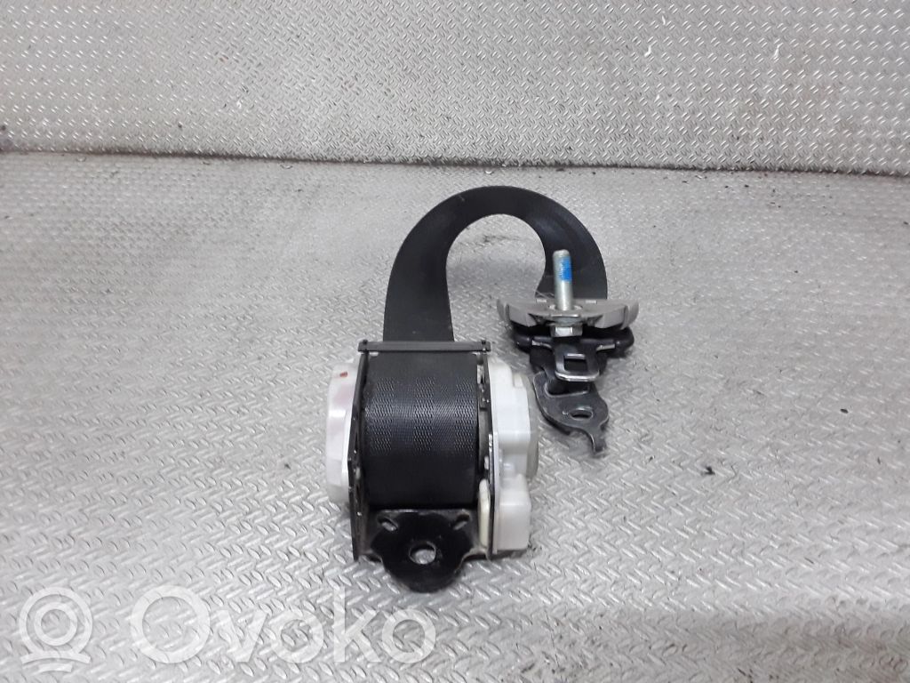 Mitsubishi Grandis Cinturón trasero 
