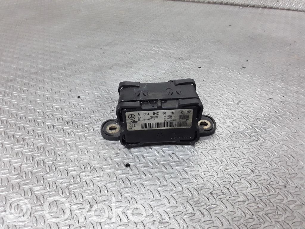 ESP Drehratensensor Querbeschleunigungssensor   A0045423818