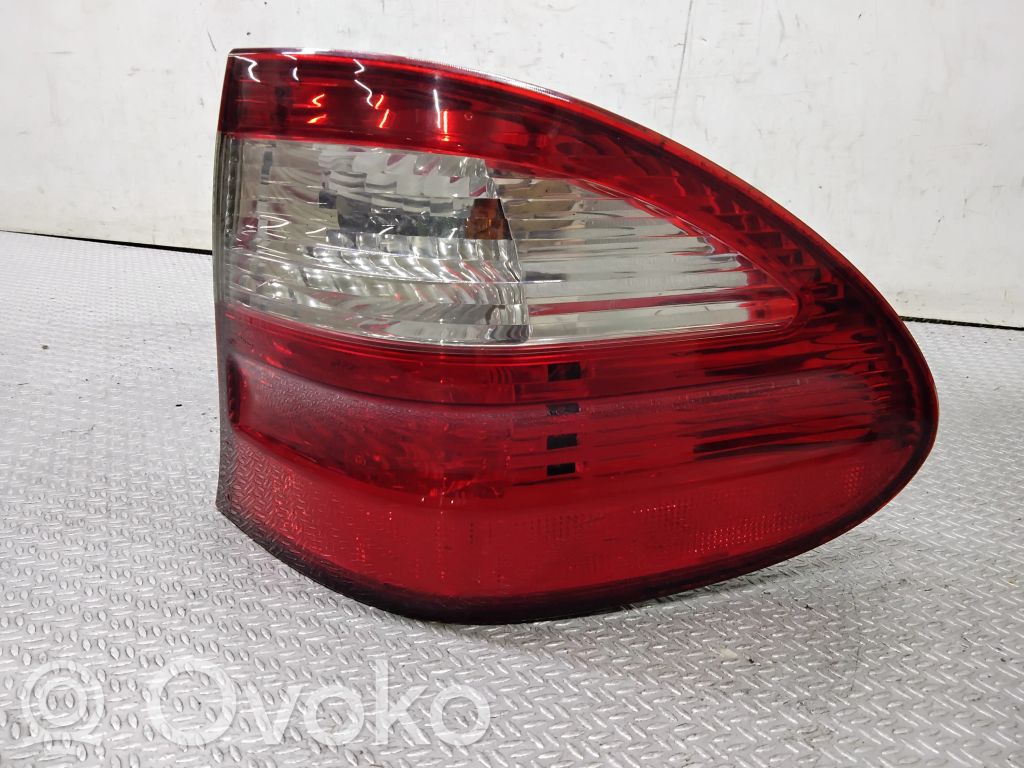 Luz trasera/de freno   379108R