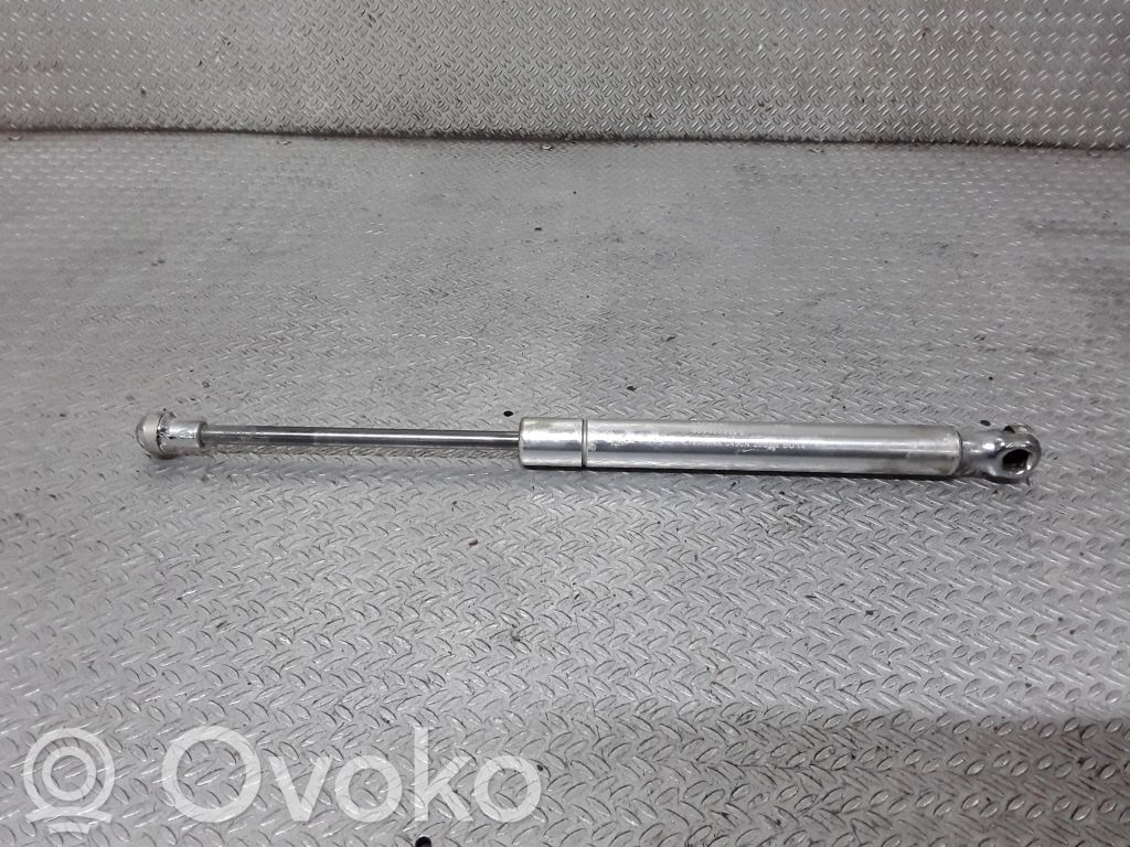 Volkswagen Phaeton Takaluukun tuen kaasujousi 