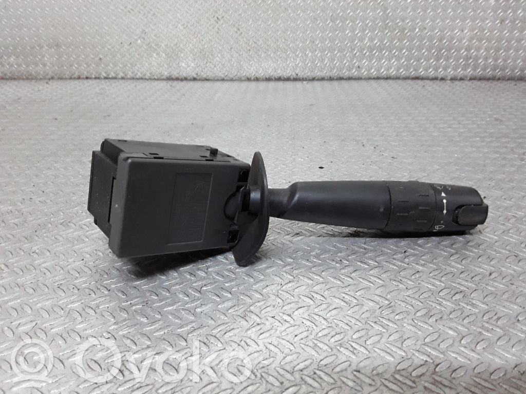 Peugeot 406 Wiper control stalk 