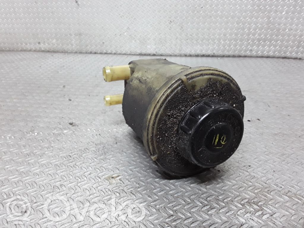 Ohjaustehostimen nestesäiliö   491150002R