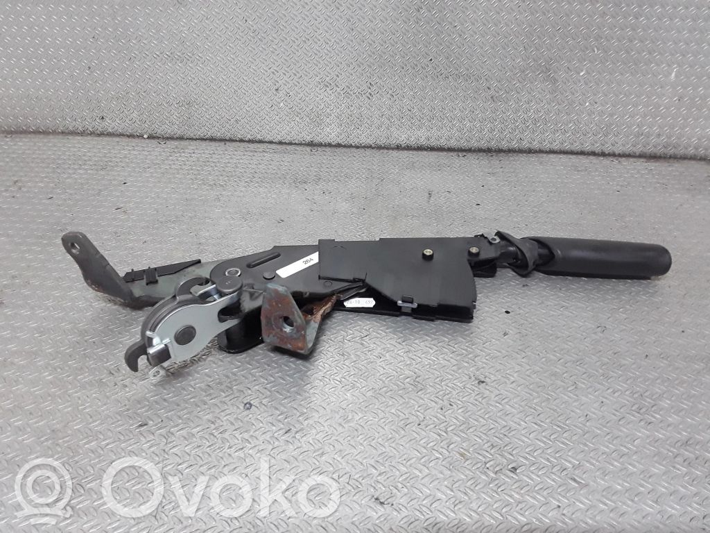 Dźwignia hamulca ręcznego   8E0711543