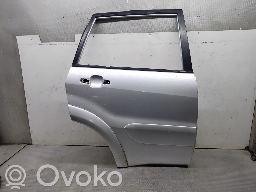 Rear door