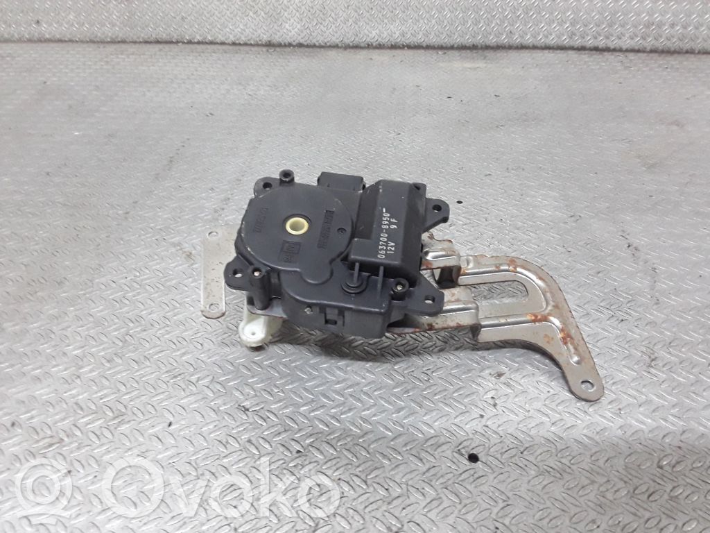 Honda CR-V Silniczek nagrzewnicy 