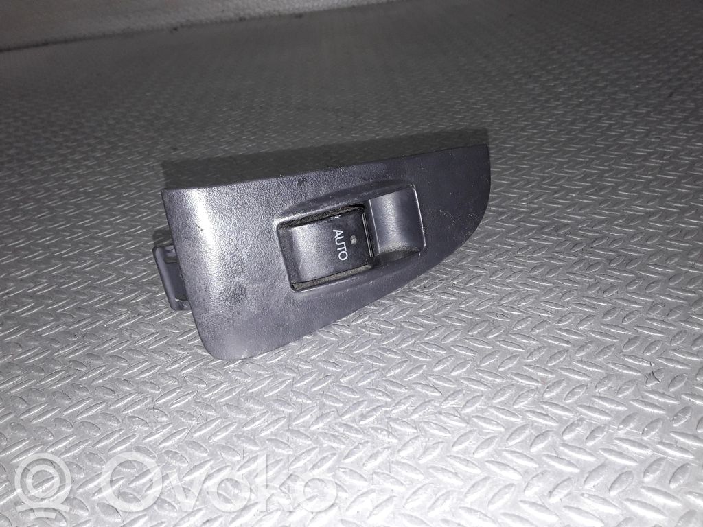 Toyota Avensis T250 Interrupteur commade lève-vitre