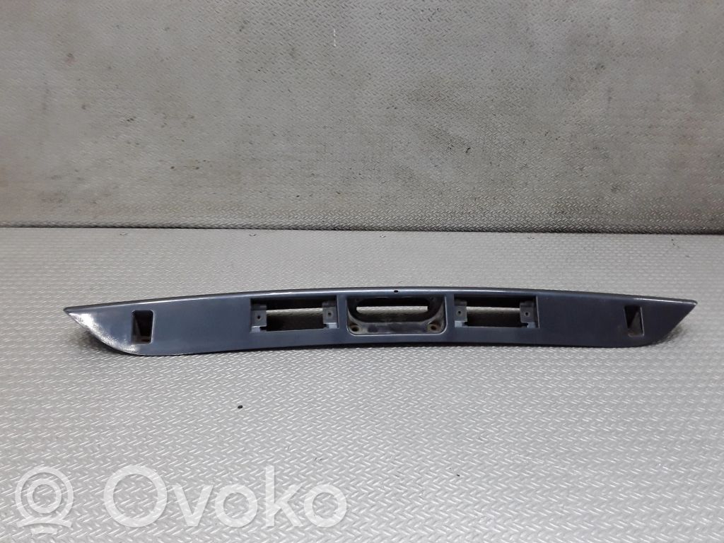 Chrysler Voyager Éclairage de plaque d'immatriculation 