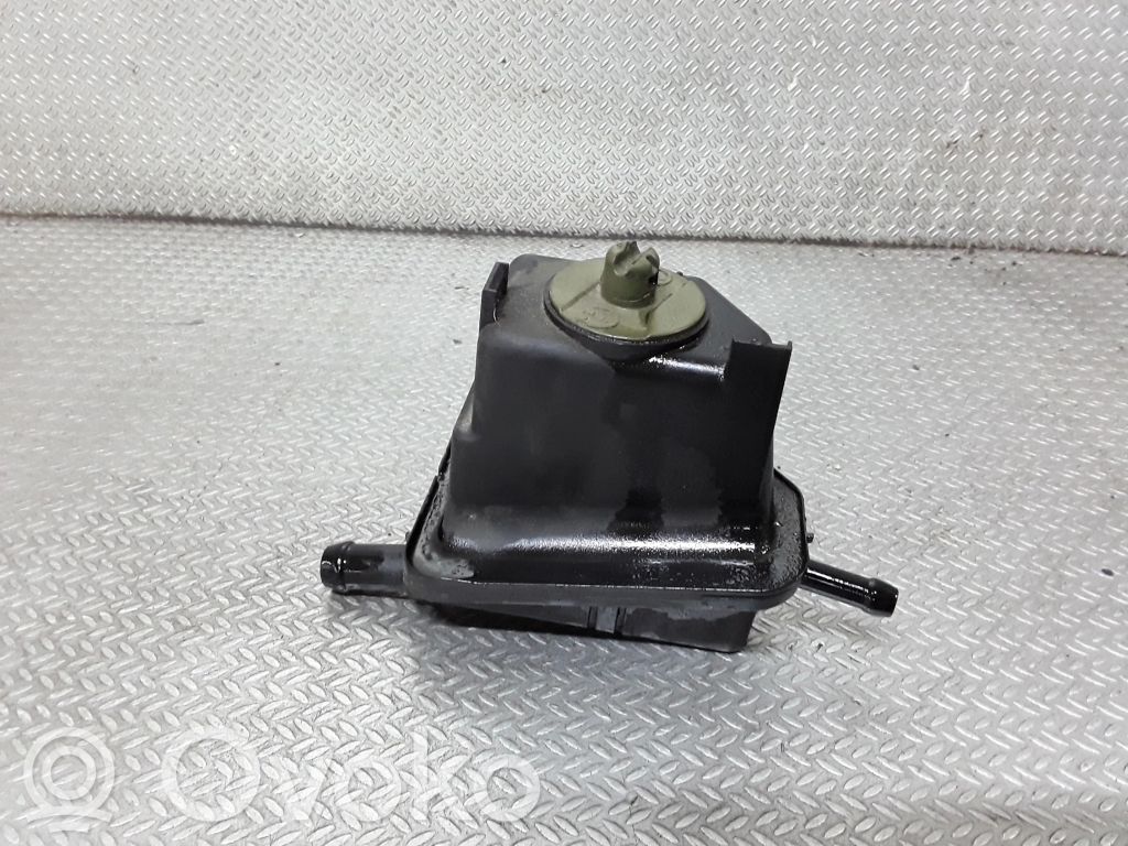 Ohjaustehostimen nestesäiliö   1J0422371C