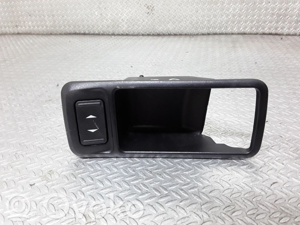 Ford Focus Electric window control switch 