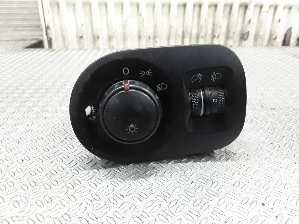 Seat Toledo III (5P) Light switch 