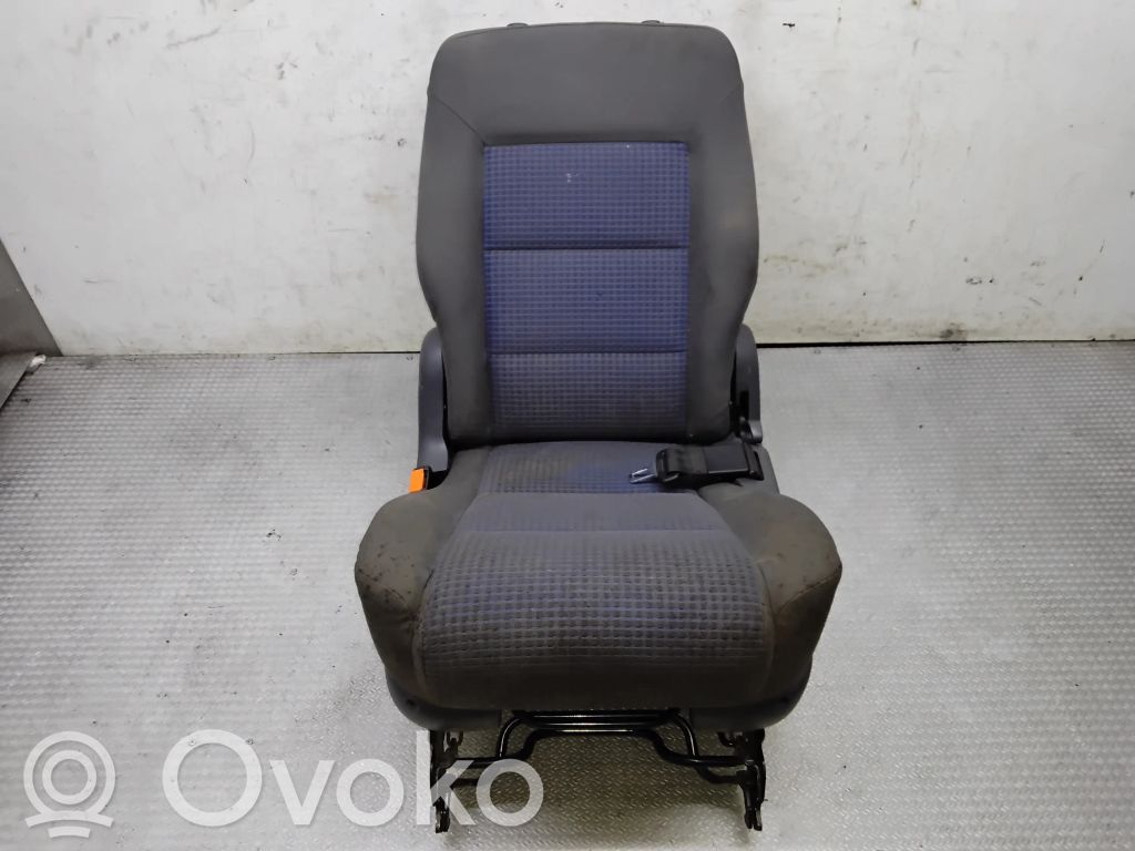 Asiento trasero   123456789C