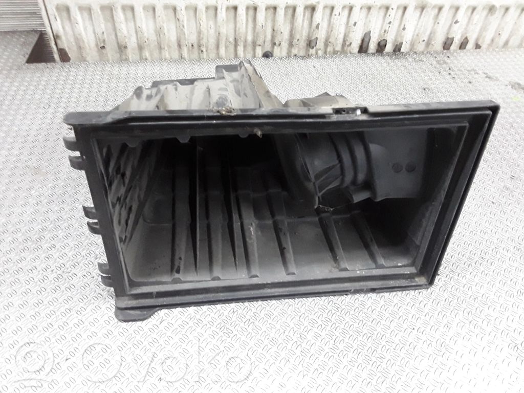 Obudowa filtra powietrza   7H0129601C