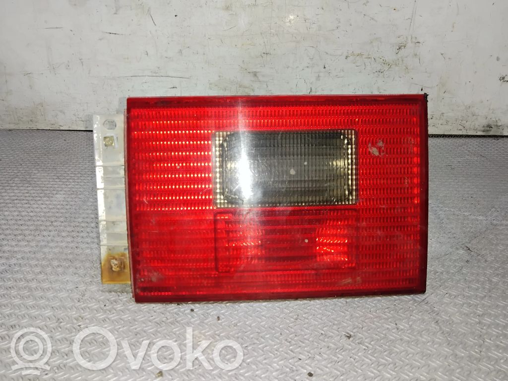 Volkswagen Sharan Lampă spate în capacul portbagajului 