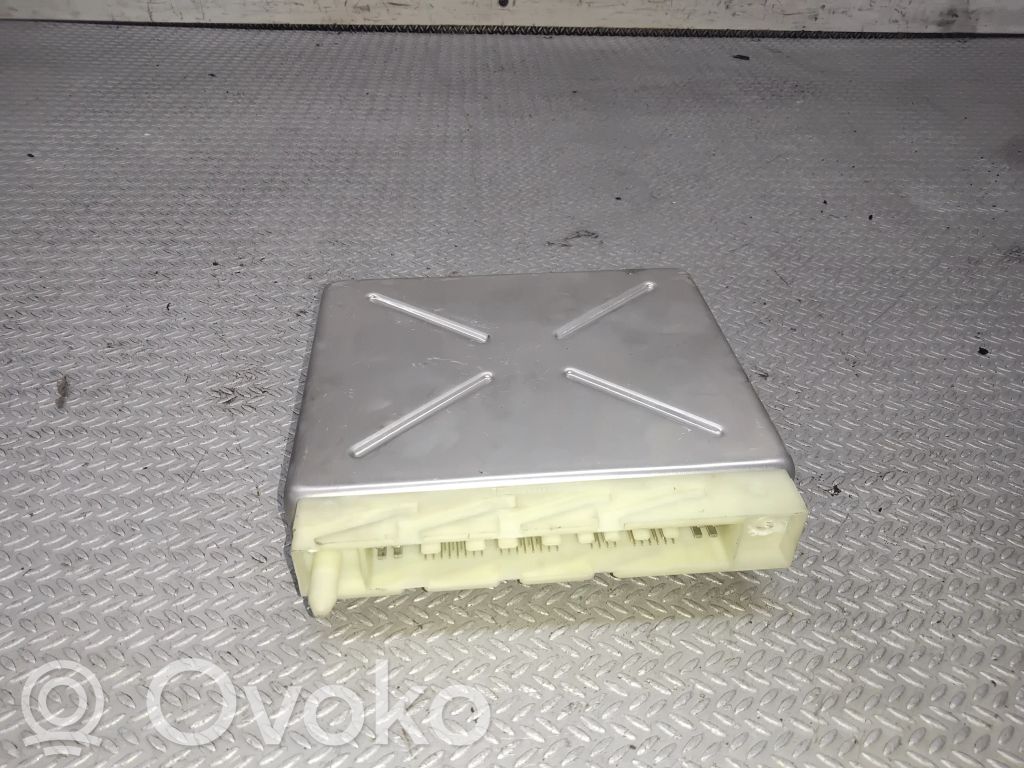 Unidad de control/módulo de la caja de cambios   00008863A2