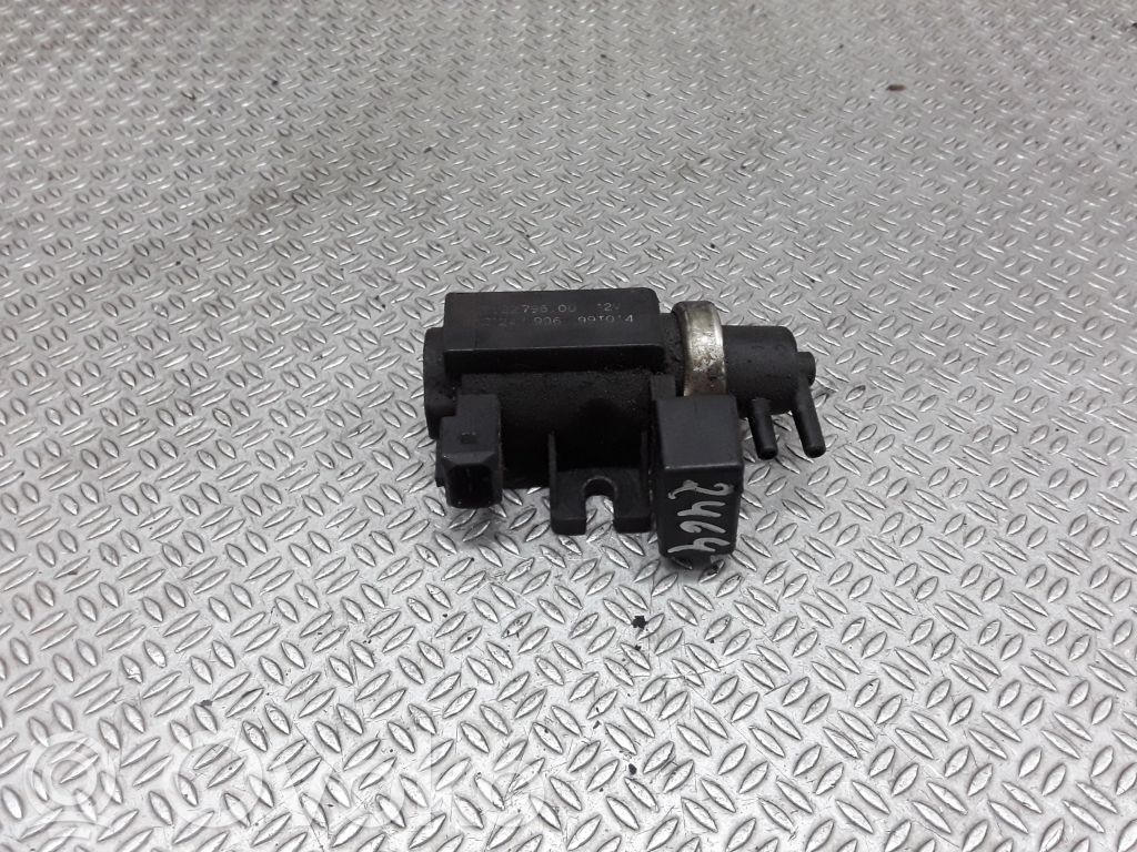 Turboahtimen magneettiventtiili   72279600