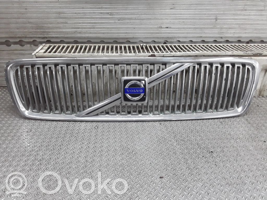 Front bumper upper radiator grill   8659875