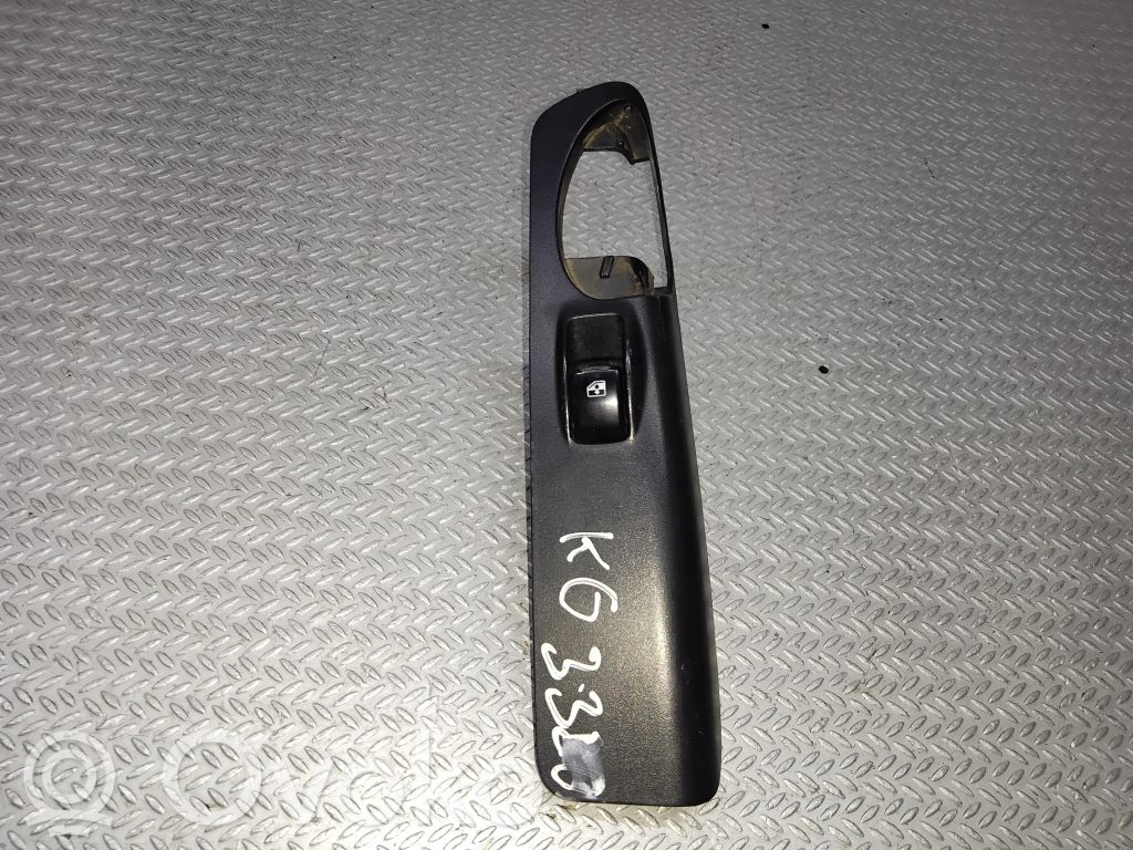 Chevrolet Rezzo Electric window control switch 