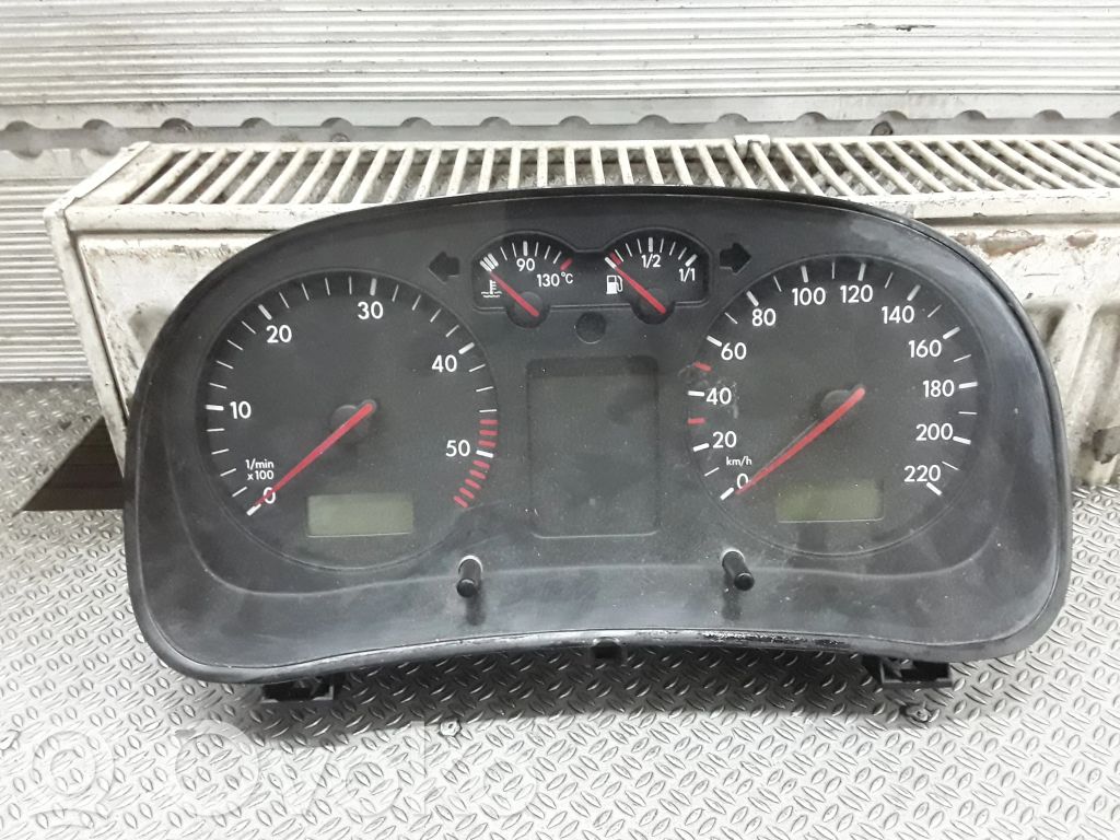 Volkswagen Bora Velocímetro (tablero de instrumentos) 