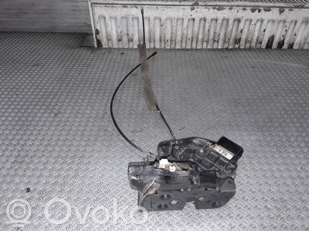 Mazda 3 I Priekinė durų spyna 