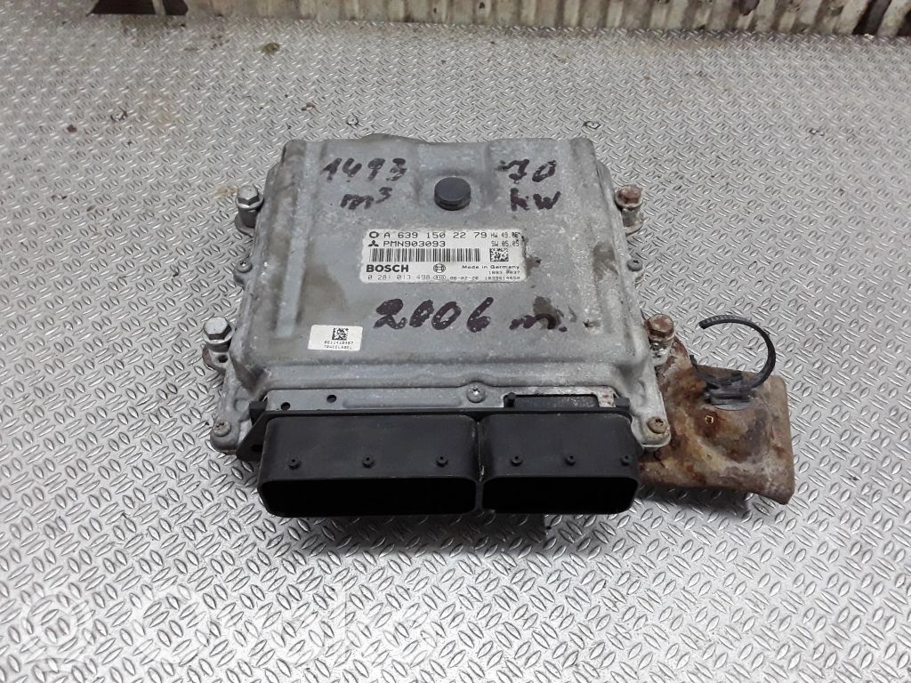 Mitsubishi Colt CZ3 Engine control unit/module 