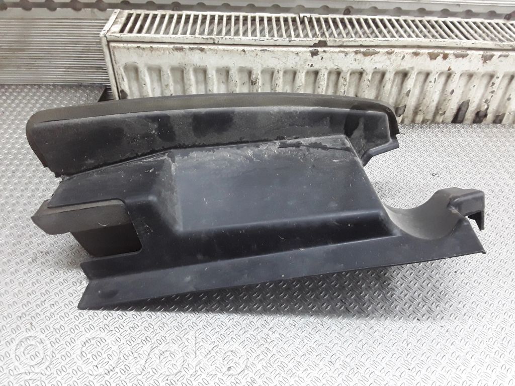 Conducto/guía del intercooler   8C11V8310AB