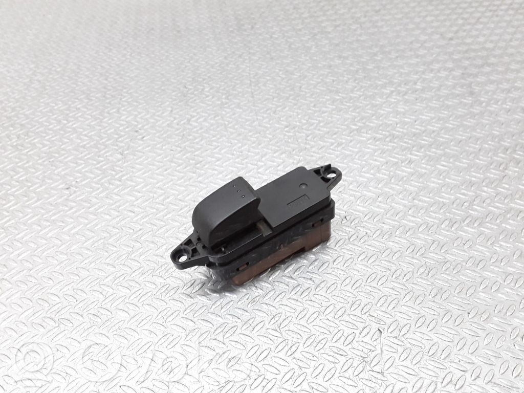 Mazda CX-7 Electric window control switch 
